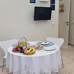 Luxury La Casa Sul Mare Bed & Breakfast