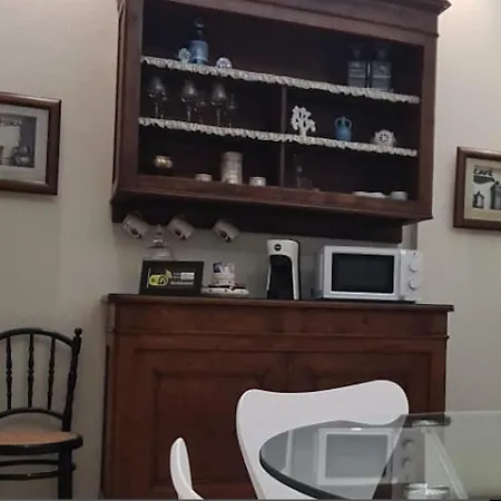 Luxury La Casa Sul Mare Bed & Breakfast 4*
